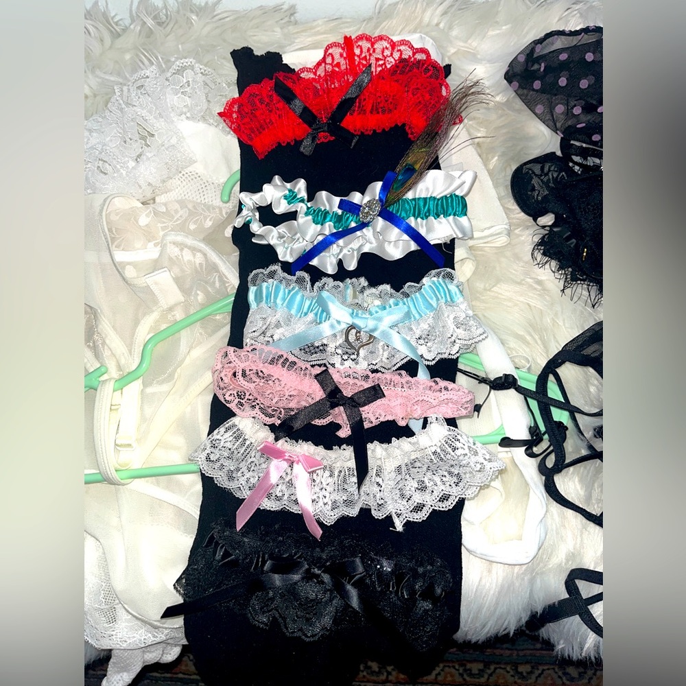 6 Fancy Leg Garters - Picture 6 of 6